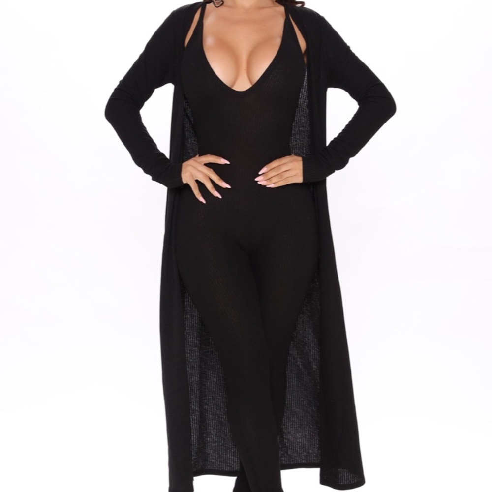 FashionNova 2 piece set Jumpsuit w/ Cardigan